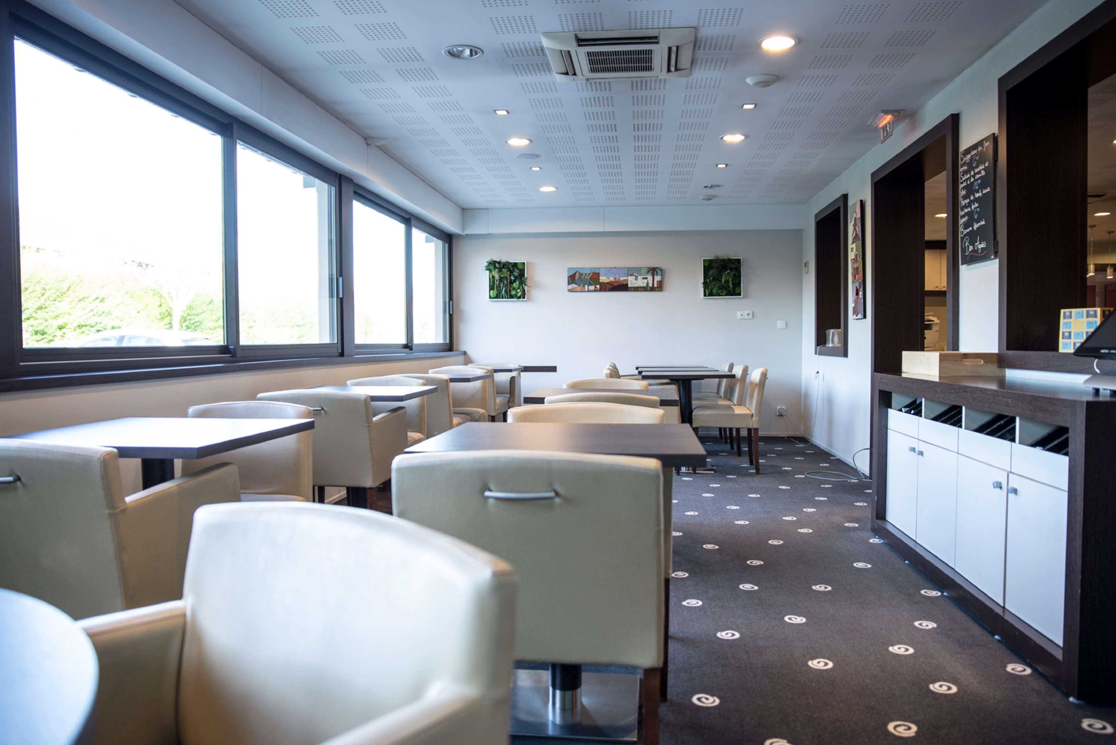 Kyriad Rennes Nord Hotel Экстерьер фото